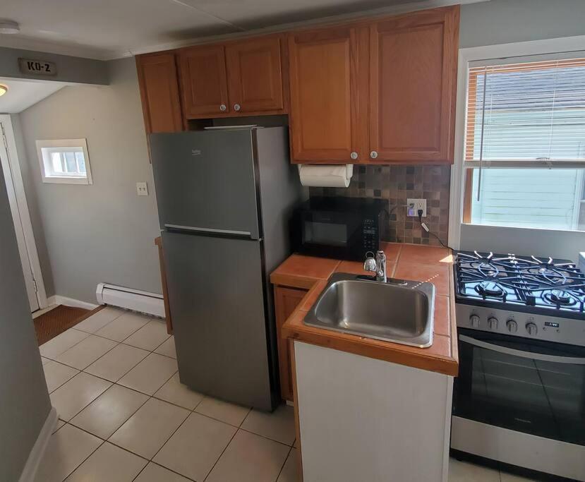Beachy Bay Breeze Bungalow 2Br With Parking And Close To Many Amenities. West Haven Zewnętrze zdjęcie